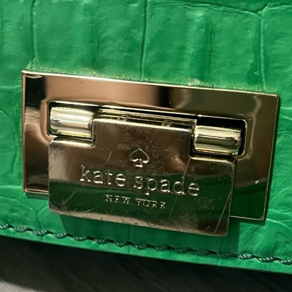 Kate Spade Orchard Valley Fiona Flap Green Leather Croc Embossed Crossbody Bag - Picture 4 of 11